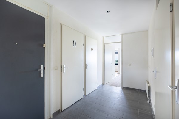 Medium property photo - IJseendplein 6, 2492 NH The Hague